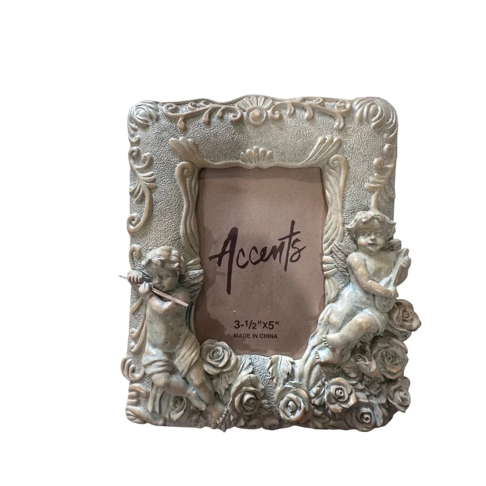 Accents Resin Cherub Picture Frame Vintage Style Angels Roses 3.5x5 WMC11